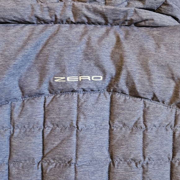 Zero Restriction Lizzie Down Vest Storm Blue women's Medium Wintwr Fall Cold - Picture 4 of 7